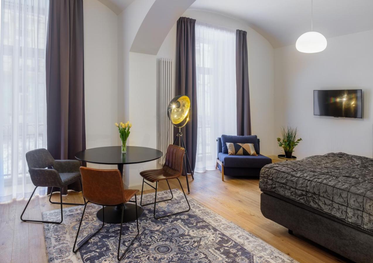 Mn6 Luxury Suites By Adrez براغ المظهر الخارجي الصورة