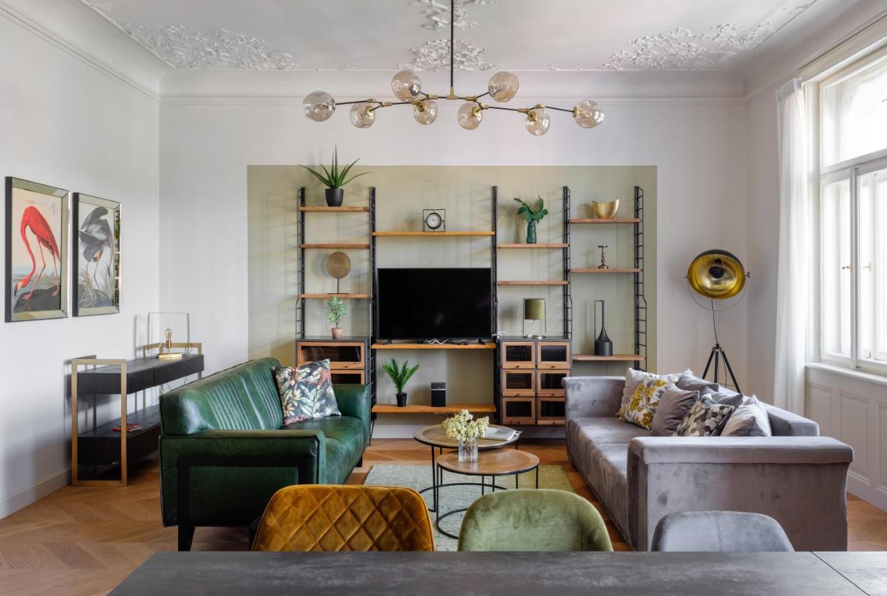 Mn6 Luxury Suites By Adrez براغ المظهر الخارجي الصورة